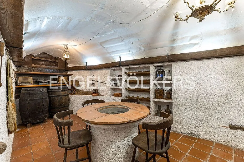 Zimmer - Señorial House with Pool in Sant Just Desvern