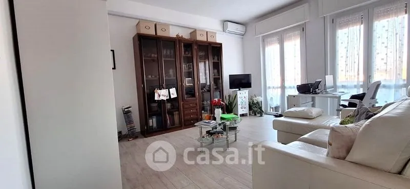 Elutuba - Apt with Balcony and Box in Vigevano