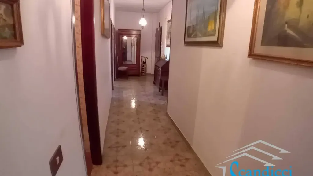 Ingresso - Bright Apartment with Balcony in Florence