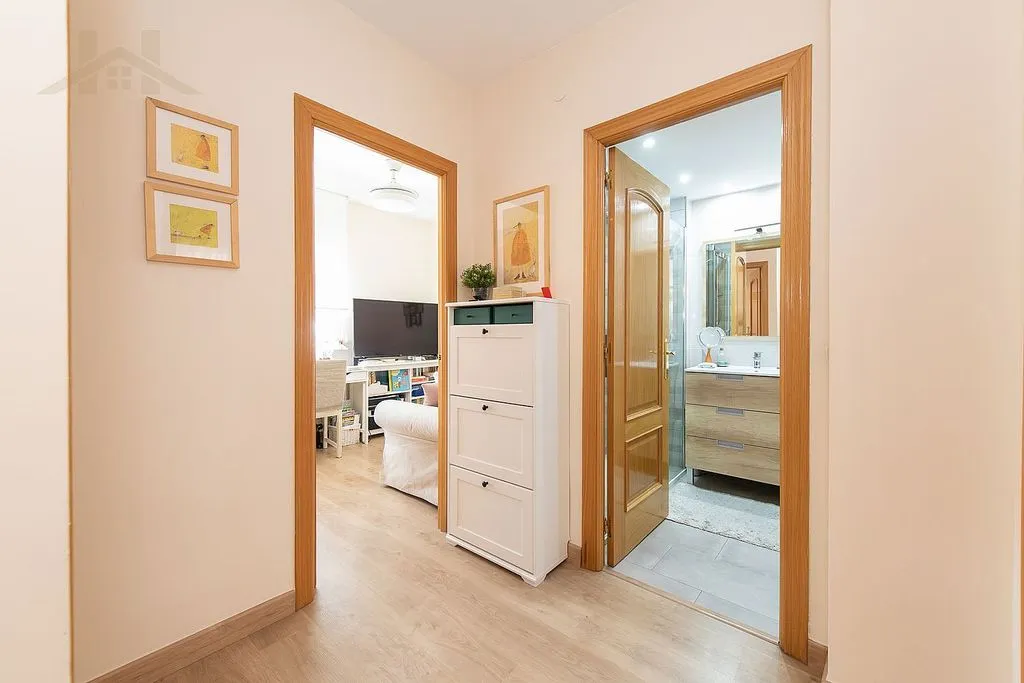 Ingresso - Apartment with Pool in Alcorcón