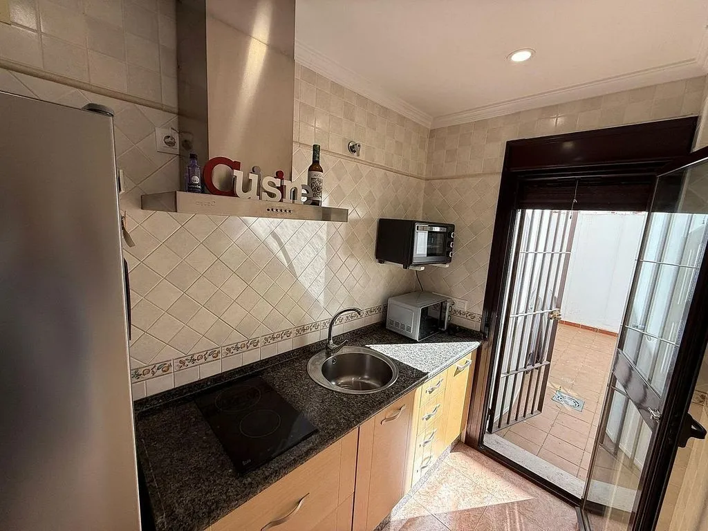 Kitchen - 2-Bed Apartment with Terrace in Chipiona