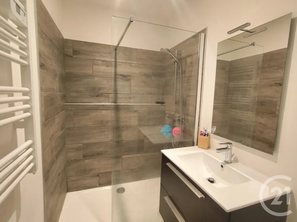 Vannitoad - Renovated 3-Bed Apartment in Castres