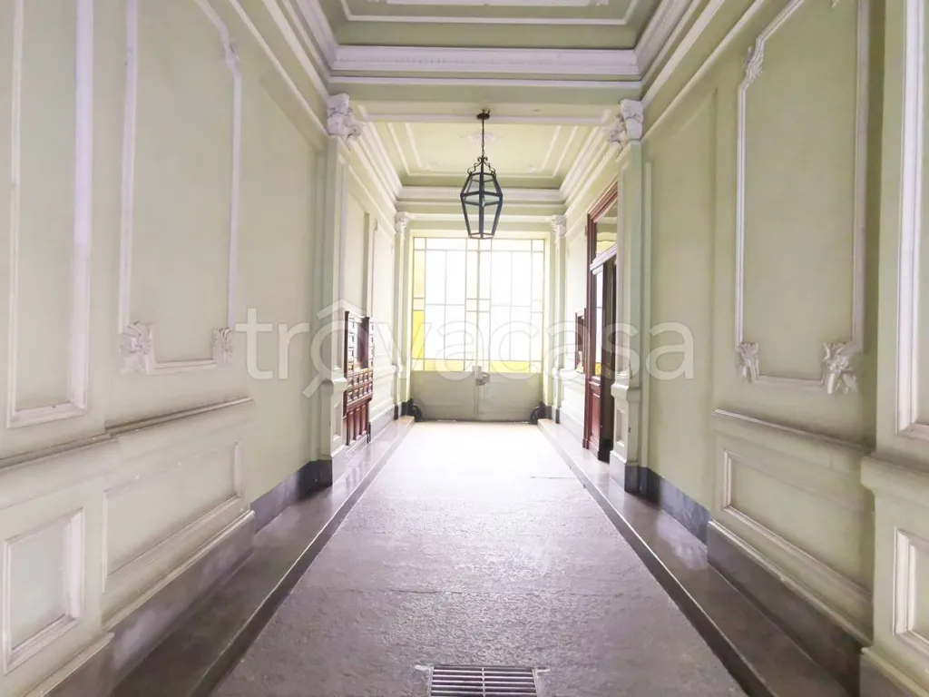 Entrée - Spacious Apartment with Triple Exposure in Turin