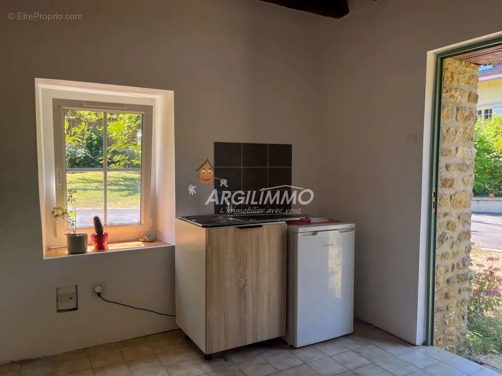 Cuisine - Ensemble Immobilier avec Piscine à 20 min du Mans