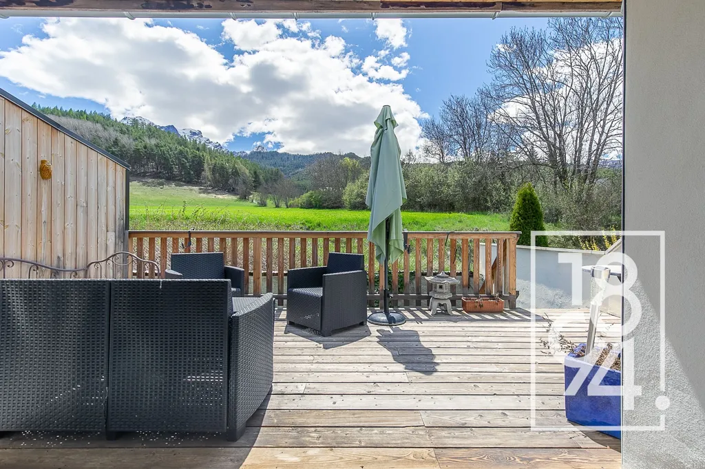 Terrazza - T6 Apartment with South Terrace in Barcelonnette