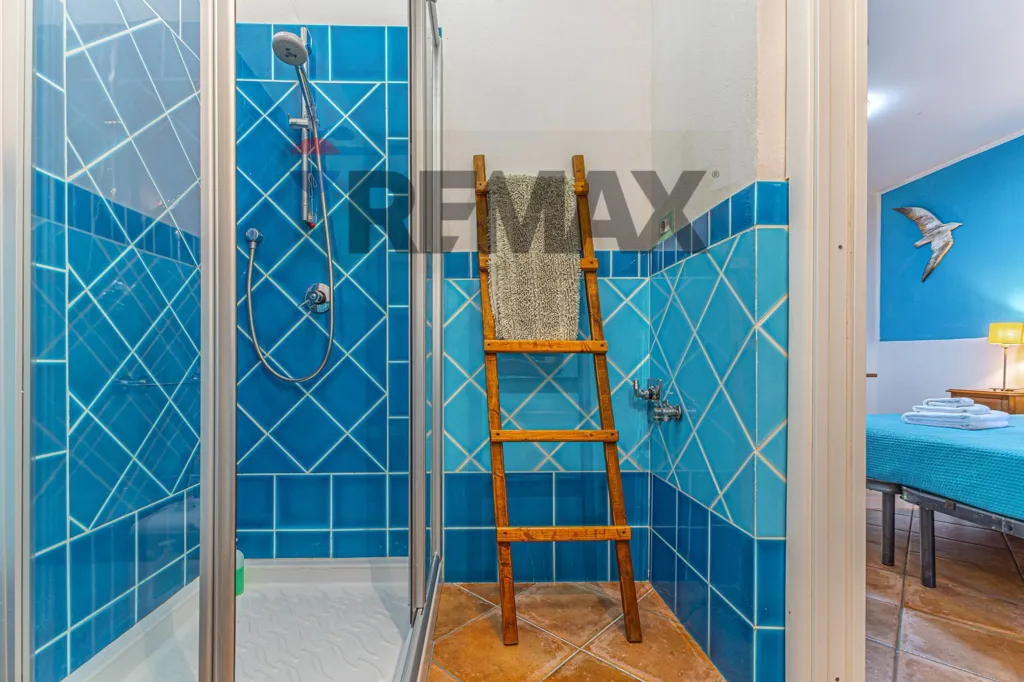 Bathrooms - B&B Apartment with Terrace in Stintino
