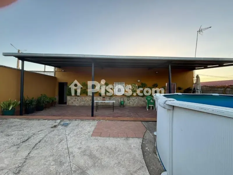 Piscine - Rustic House with Pool in El Campillo