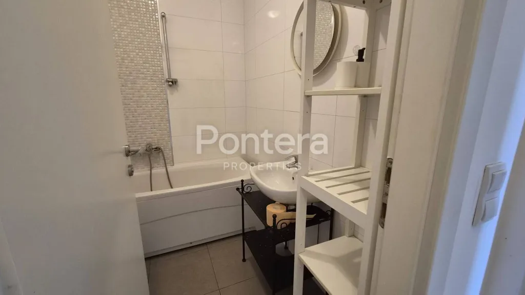 Salles de bain - Studio Flat with Balcony in Zamet, Rijeka