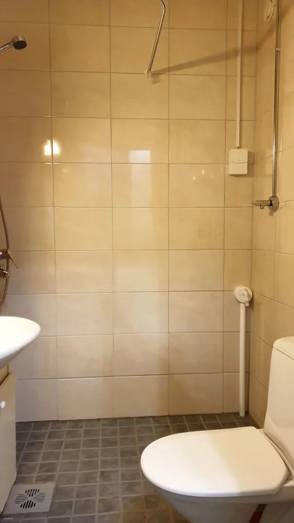 Salles de bain - Spacious 1-Bedroom Flat with Balcony in Lappeenranta