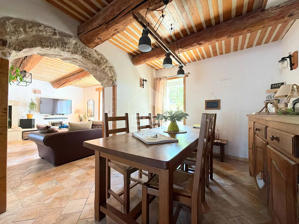 Salle à manger - Mas de caractère avec jardin à Villelaure