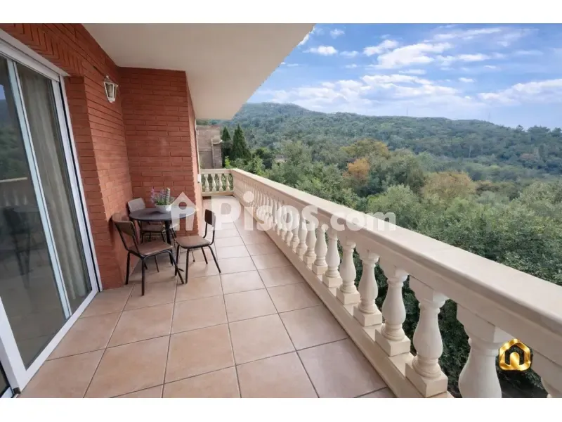 Rõdu - Four-Way House with Pool in Sant Fost