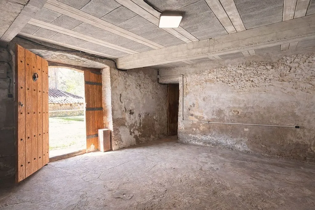 other_room