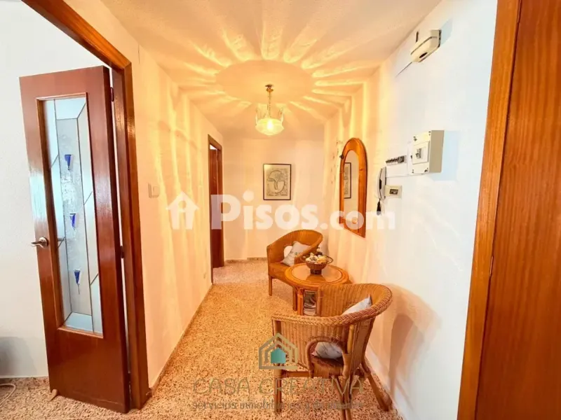 Ingresso - Spacious Apartment with Balcony in Barx