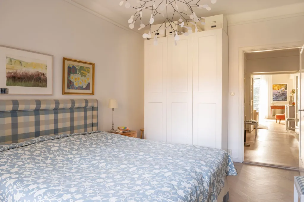 Magamistoad - Charming 2.5-Bedroom Flat with Balcony in Södermalm
