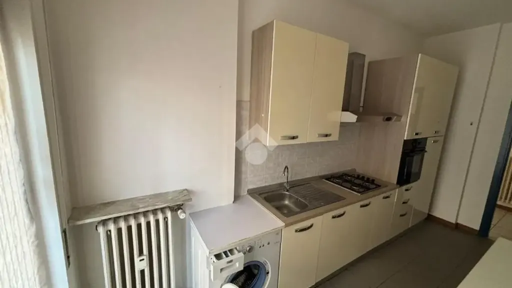 Cuisine - Student Flat with Balcony in Novara