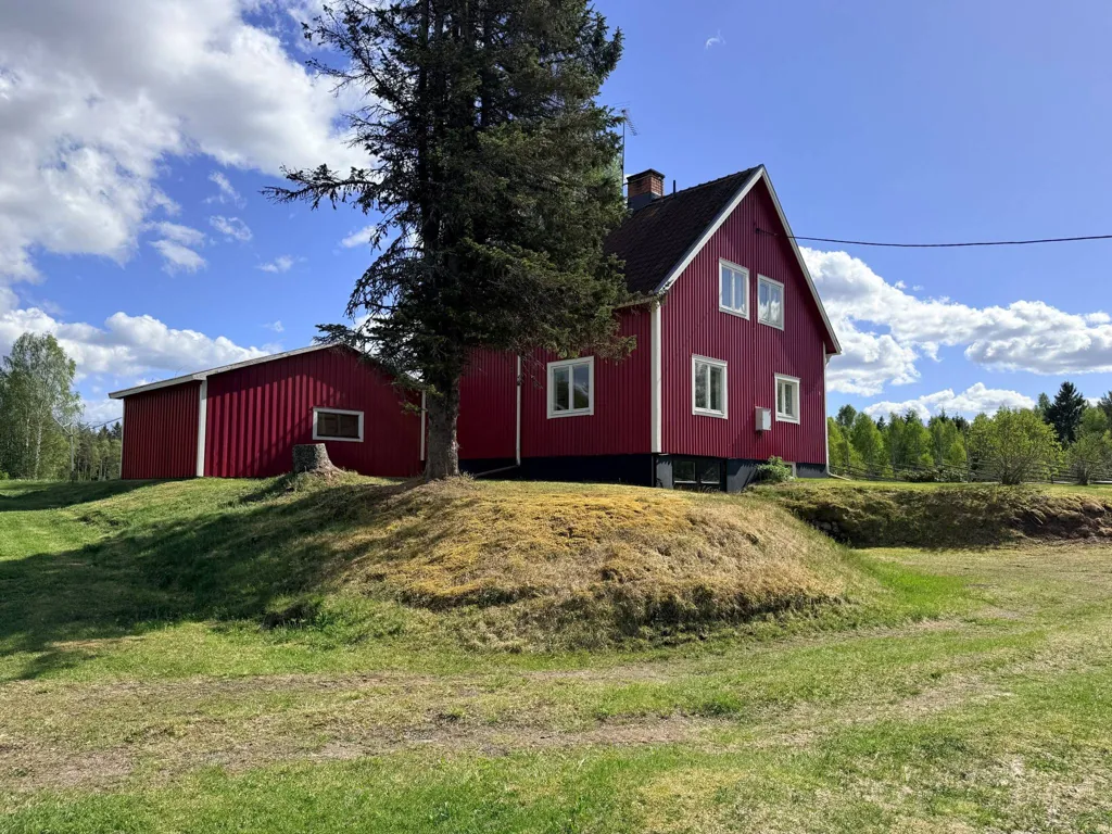 Välivaade - Villa with Garden near Åkullsjön