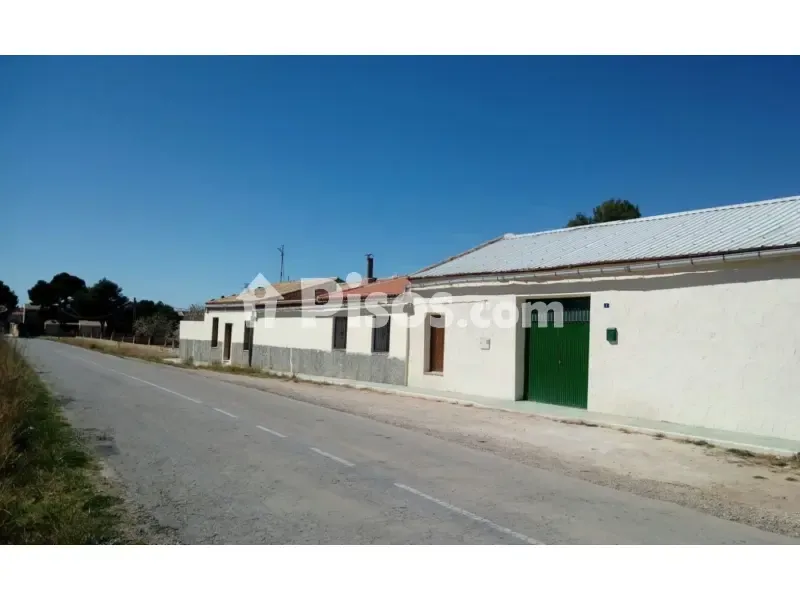 Extérieur - Chalet with Large Plot in Pinoso, Polígono