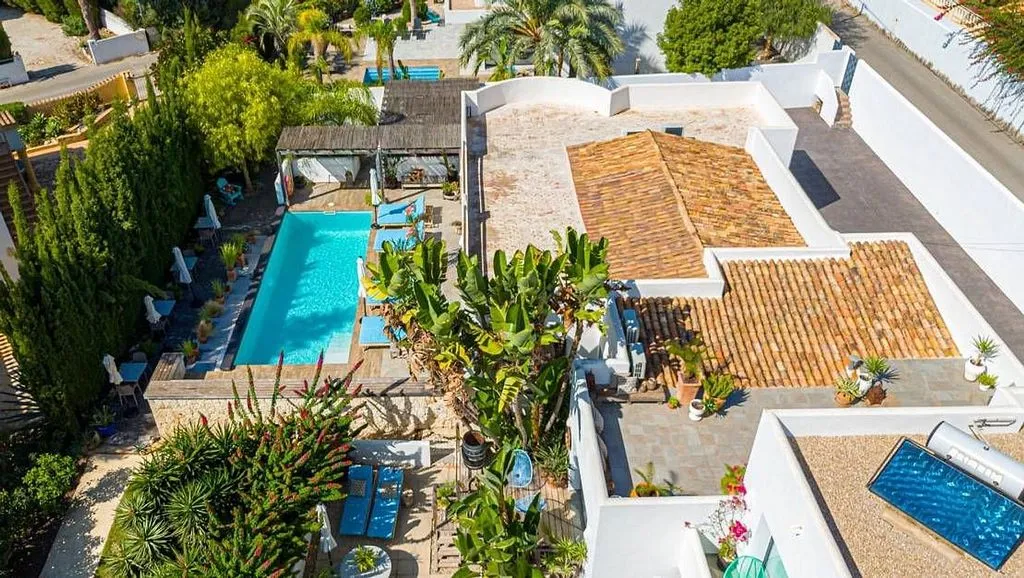 pool_area