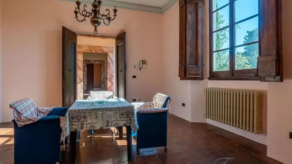 Salle à manger - Historic Villa with Renaissance Architecture in Florence