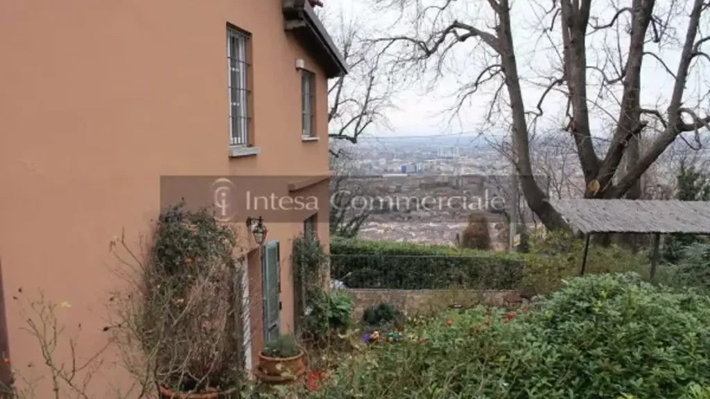 Jardin - Panoramic Villa with Private Park in Brescia