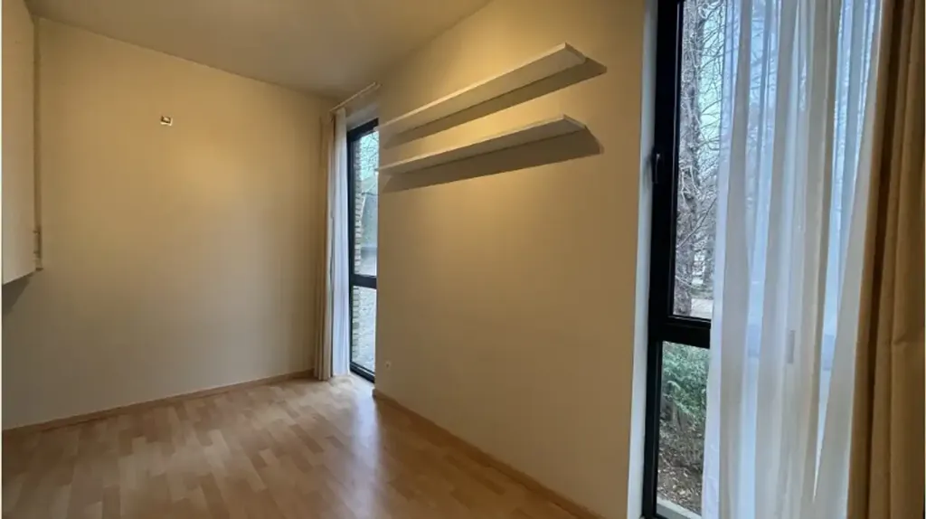 Pièces - Appartement 2 Chambres avec Terrasse au Centre de Bruges