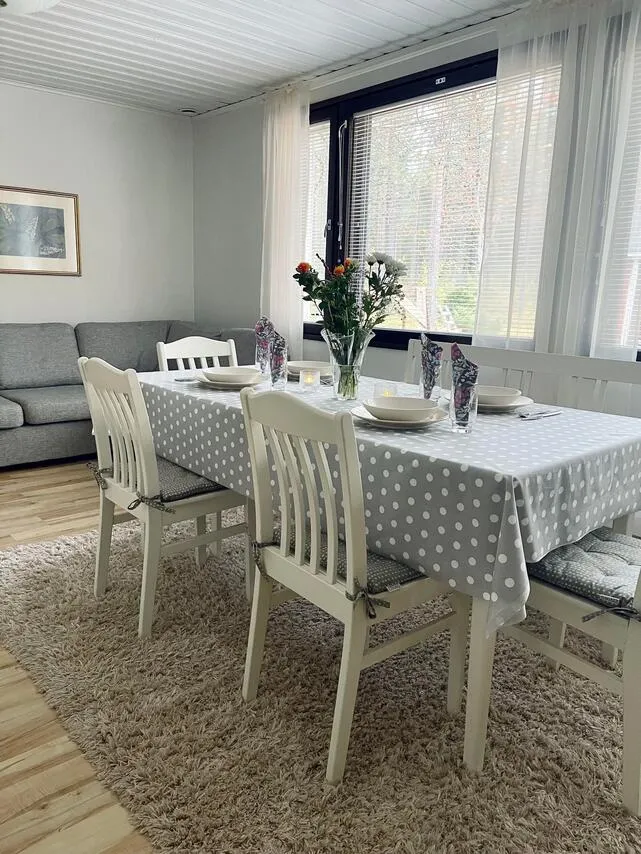 Sala da pranzo - Spacious House with Sauna in Ranua
