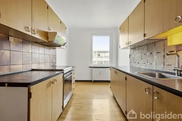 Cuisine - Estate Flat with Balcony in Esbjerg