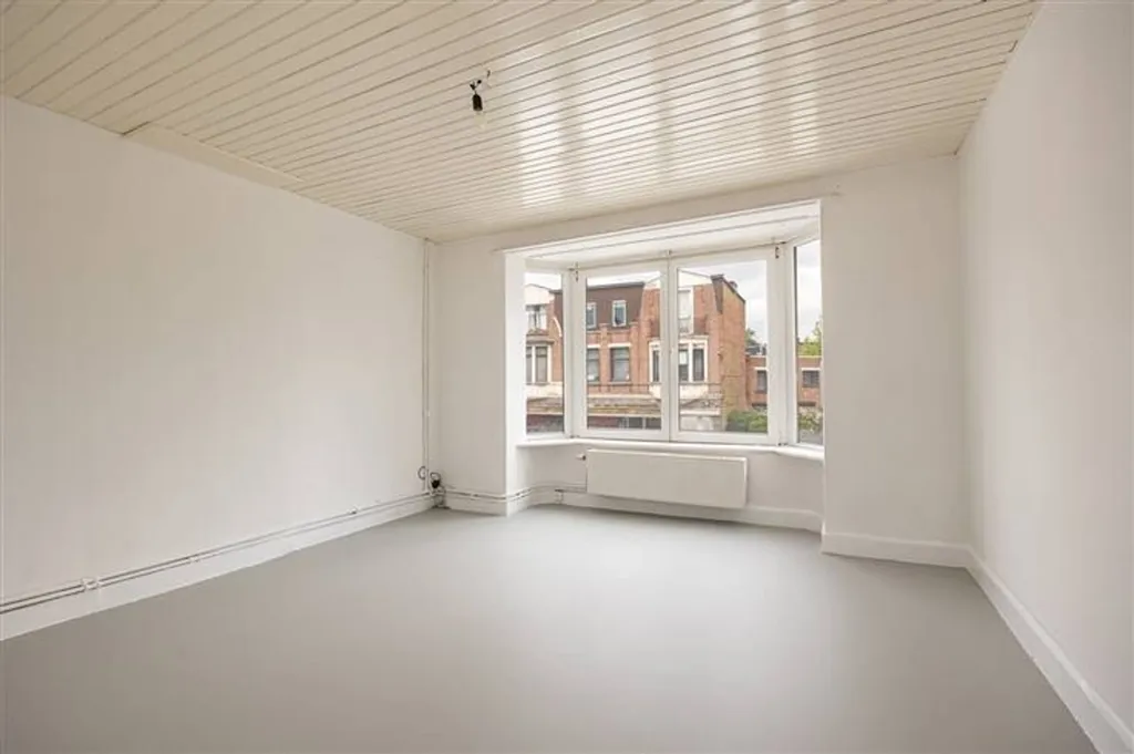 Pièces - Duplex avec 4 Chambres et Beaucoup de Lumières à Hoboken