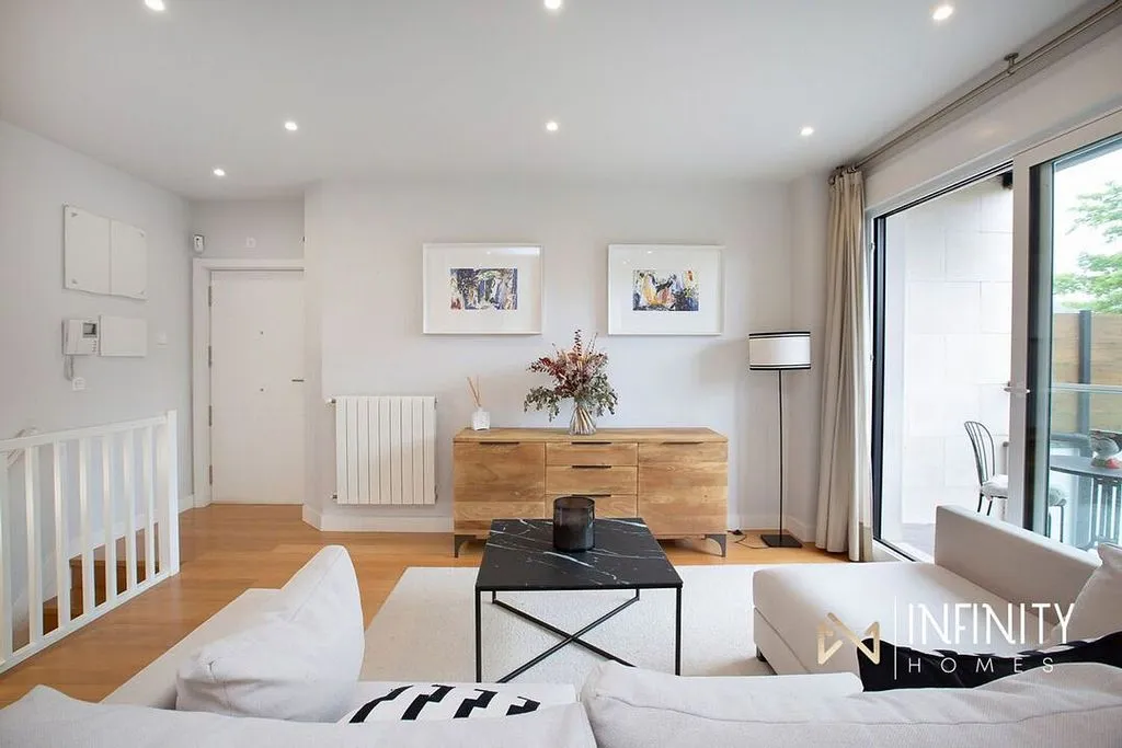 Living Room - Duplex with Terrace in La Galea, Getxo