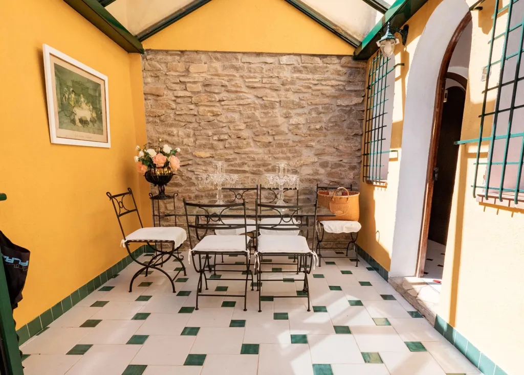 Terrasse - Maison avec Vue Montagnes et Piscine à Bédarieux