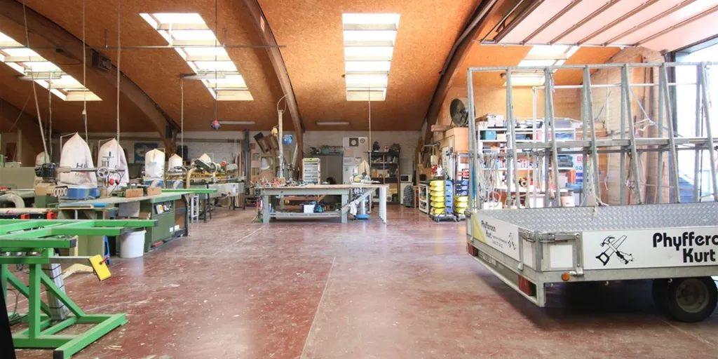 Pesuköök - Ground Floor House with Warehouse in Gullegem