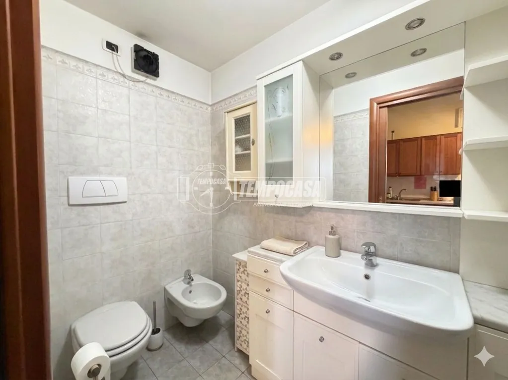 Salles de bain - Villa with Pool in Merate