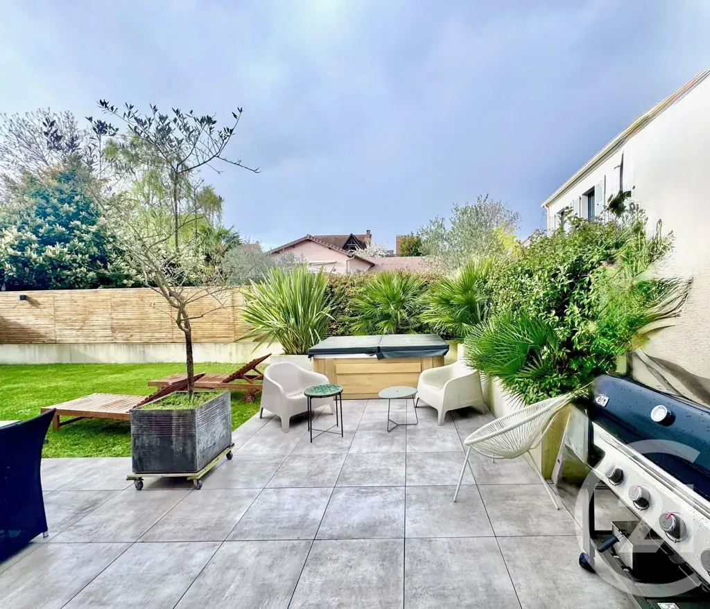Terrazza - Pavilion with Garden in Houilles