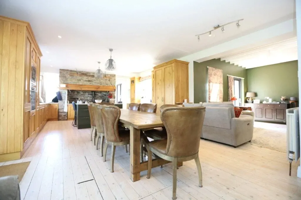 Söögituba - 5 magamistoaga maja asukohas Kinsale