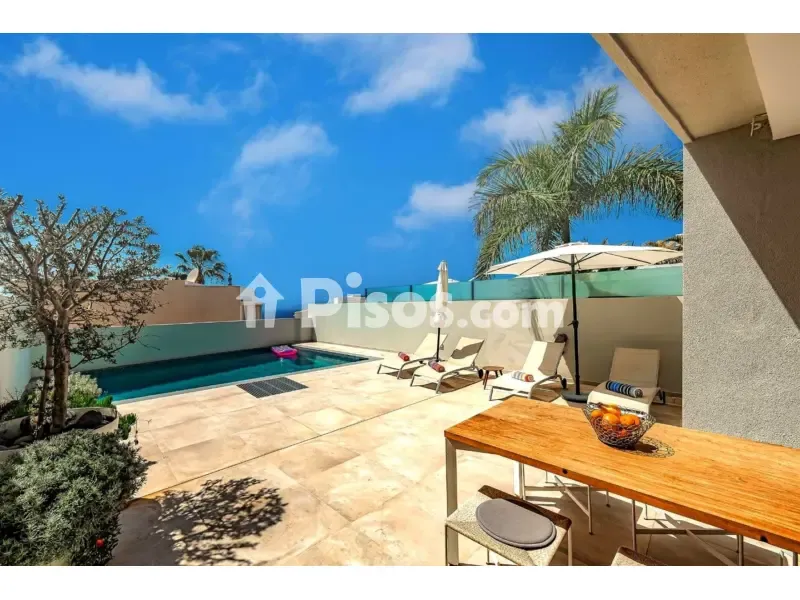 Bassein - Luxury Chalet with Private Pool in La Caleta