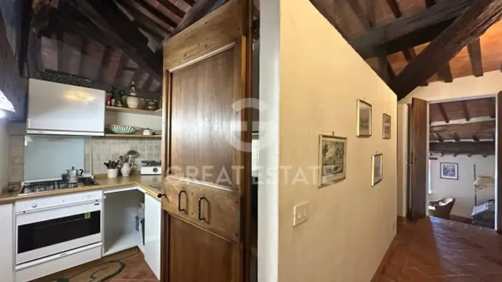 Köök - Rustic Apartment with Historic Charm in Montepulciano
