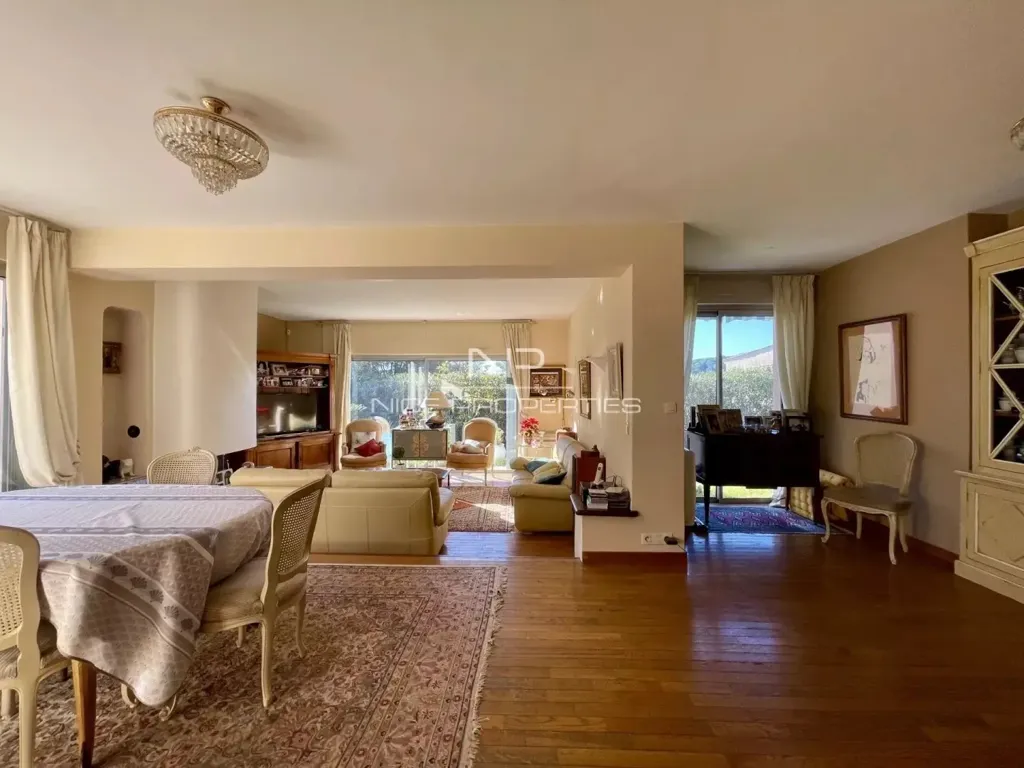 dining_room
