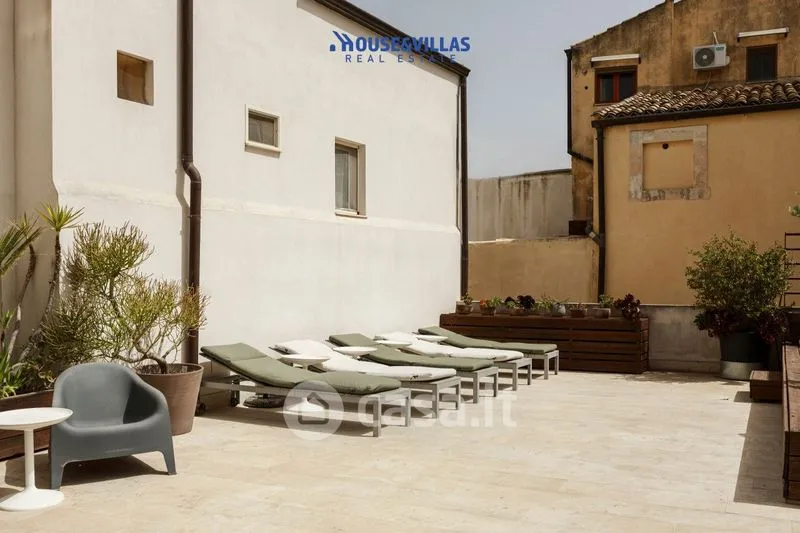 Jardin - Restored House with Panoramic Terrace in Noto