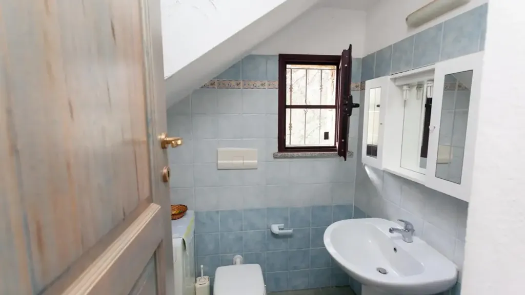 Salles de bain - Luxury Villa with Sea Views in Torpe'