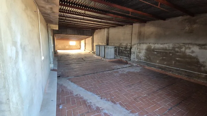 Garaaž - Three-Storey Townhouse with Balconies in Antella