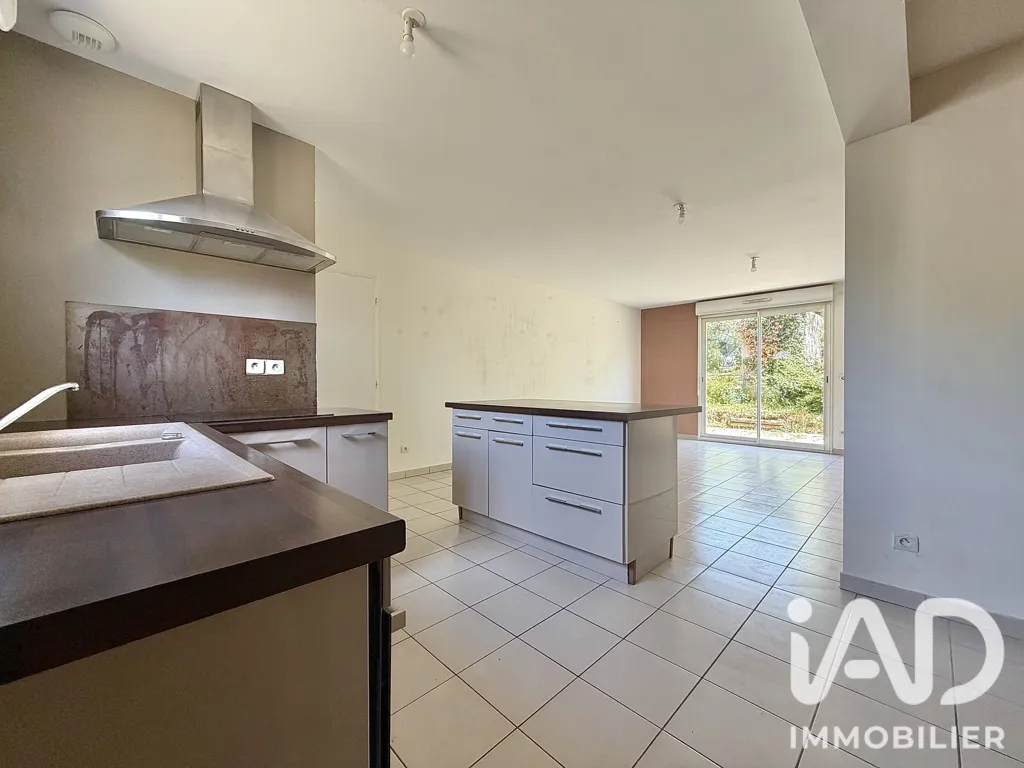 Cuisine - Maison Moderne avec Terrasse à Limoges