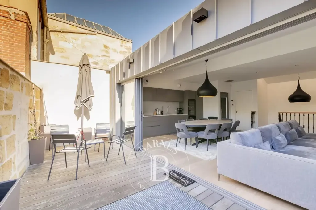 Terrazza - Luxury Duplex with Balcony in Bordeaux