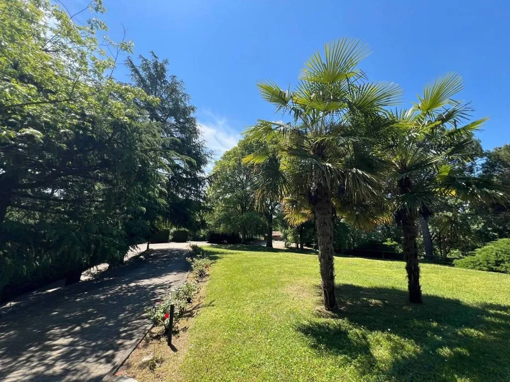 Jardin - Luxury Villa with Panoramic Views in Moncucco Torinese