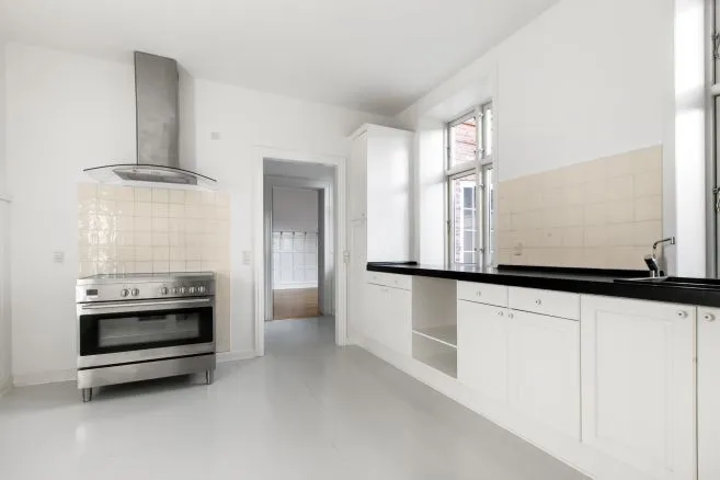 Cuisine - Six-Bedroom Flat with Terrace in Varde