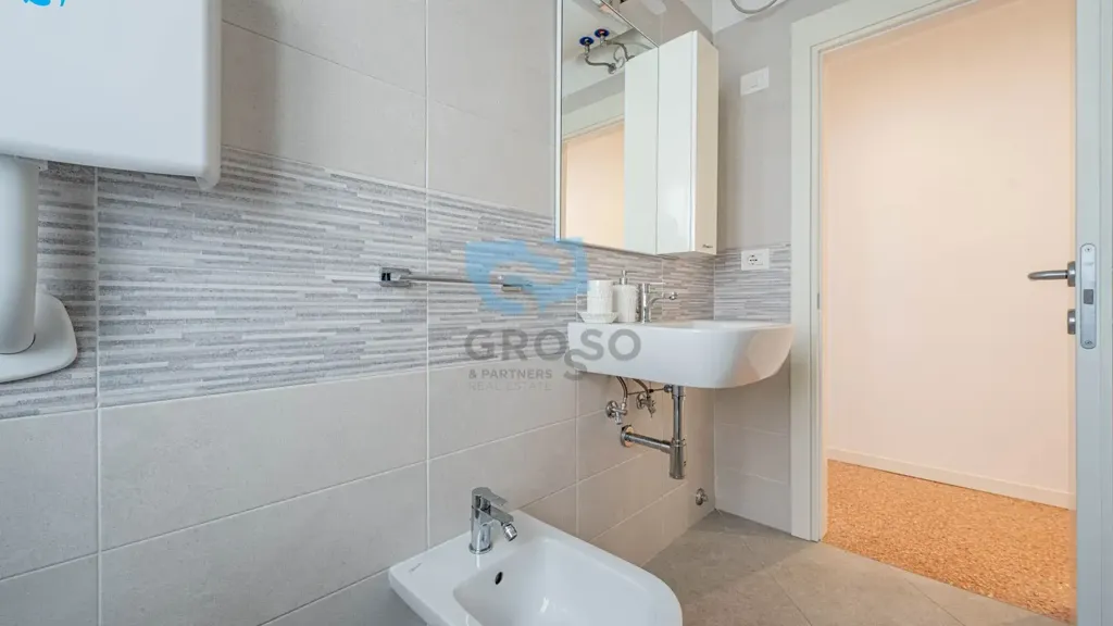 Salles de bain - Seafront Apartment with Private Beach in Jesolo