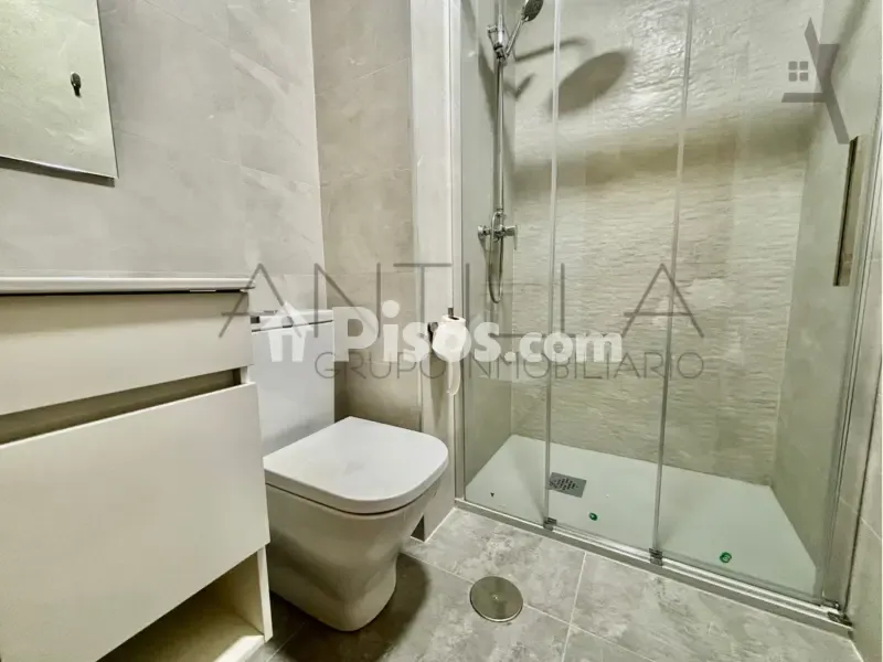 Vannitoad - Studio with Central Madrid Location