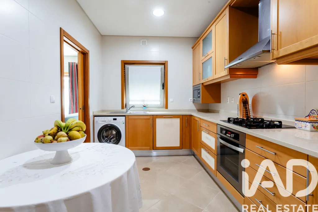 Cuisine - T3 Apartment with Private Terrace in Pardilhó Centre