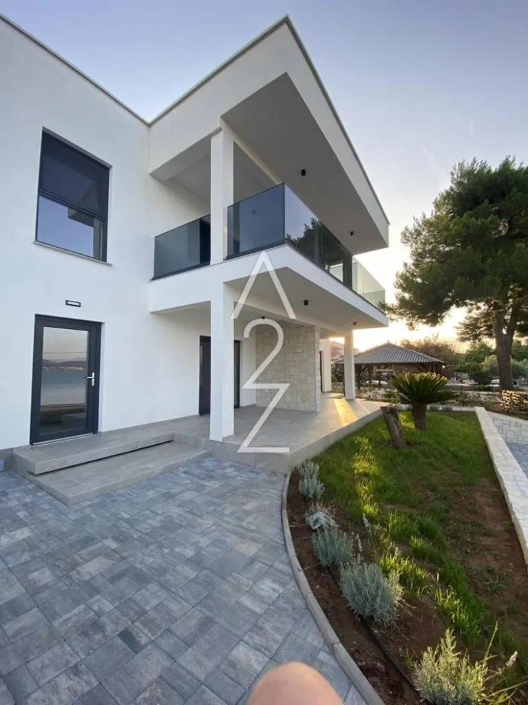 Välivaade - Penthouse with Sea View in Pašman