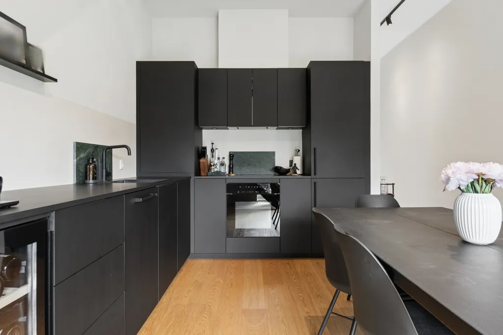 Cuisine - Modern Apartment with Unique Design in Roskilde