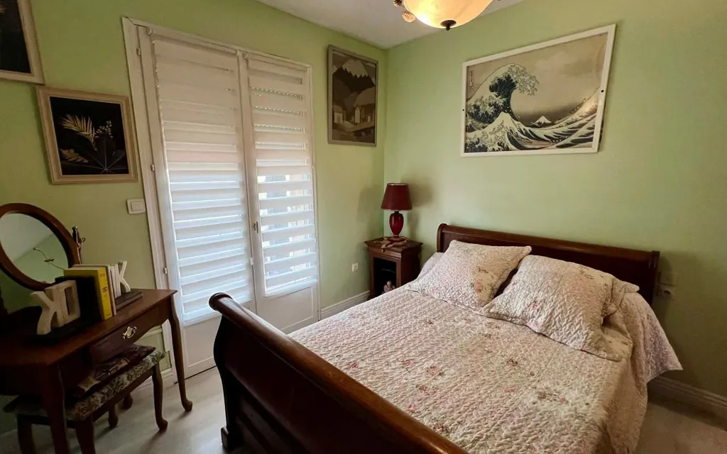 Chambres - Maison Plain Pied avec Jardin et Garage à Sauvian